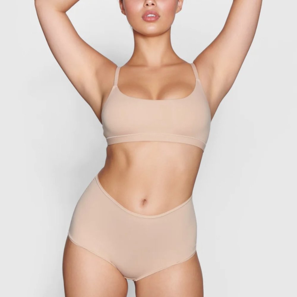 SKIMS Fits Everybody Scoop Neck Bralette in Clay (Size 2X)